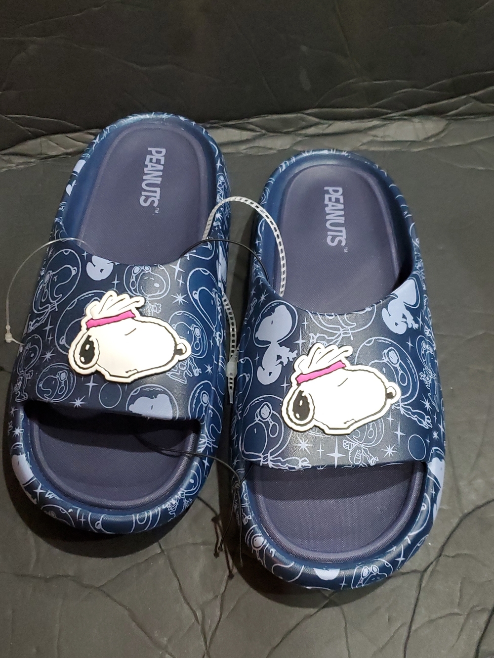 Peanuts Snoopy dark blue multi platform rubber pool slides size 10 brand new - Picture 7 of 8